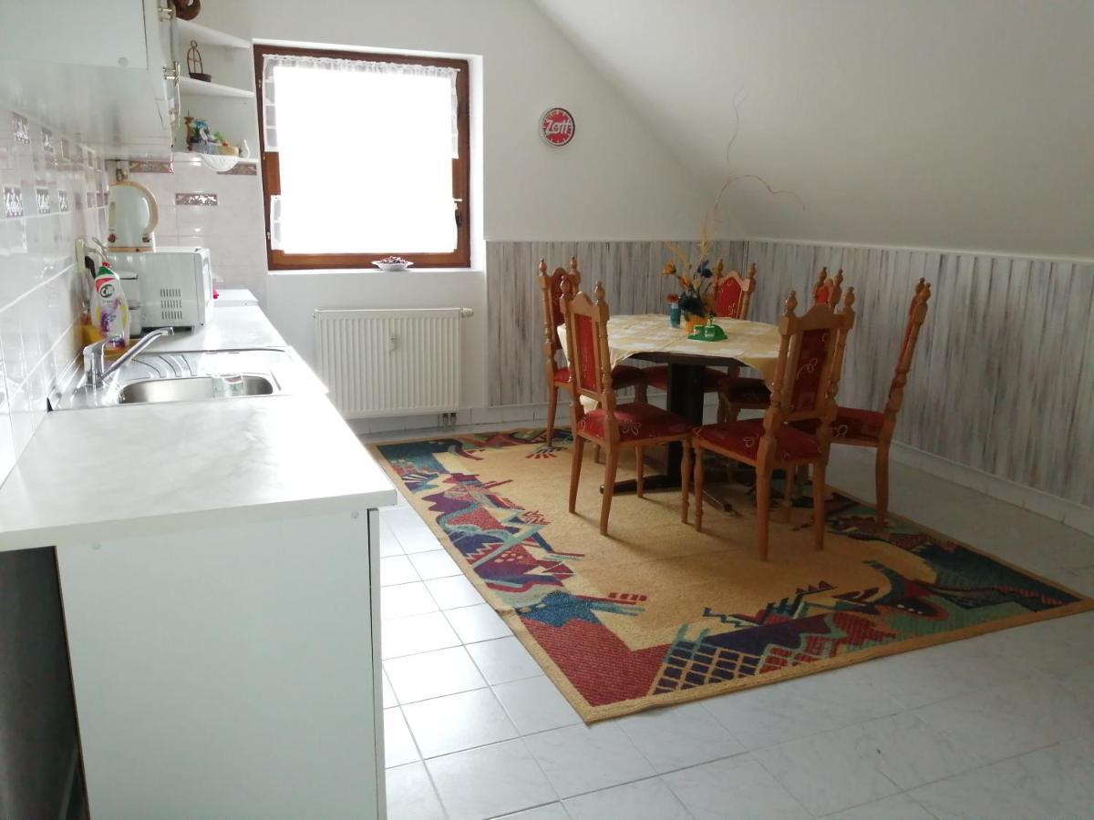 Dunajská Streda Ubytovanie Emily מראה חיצוני תמונה